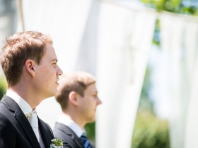 12-06-02-wedding-laurarobin-211